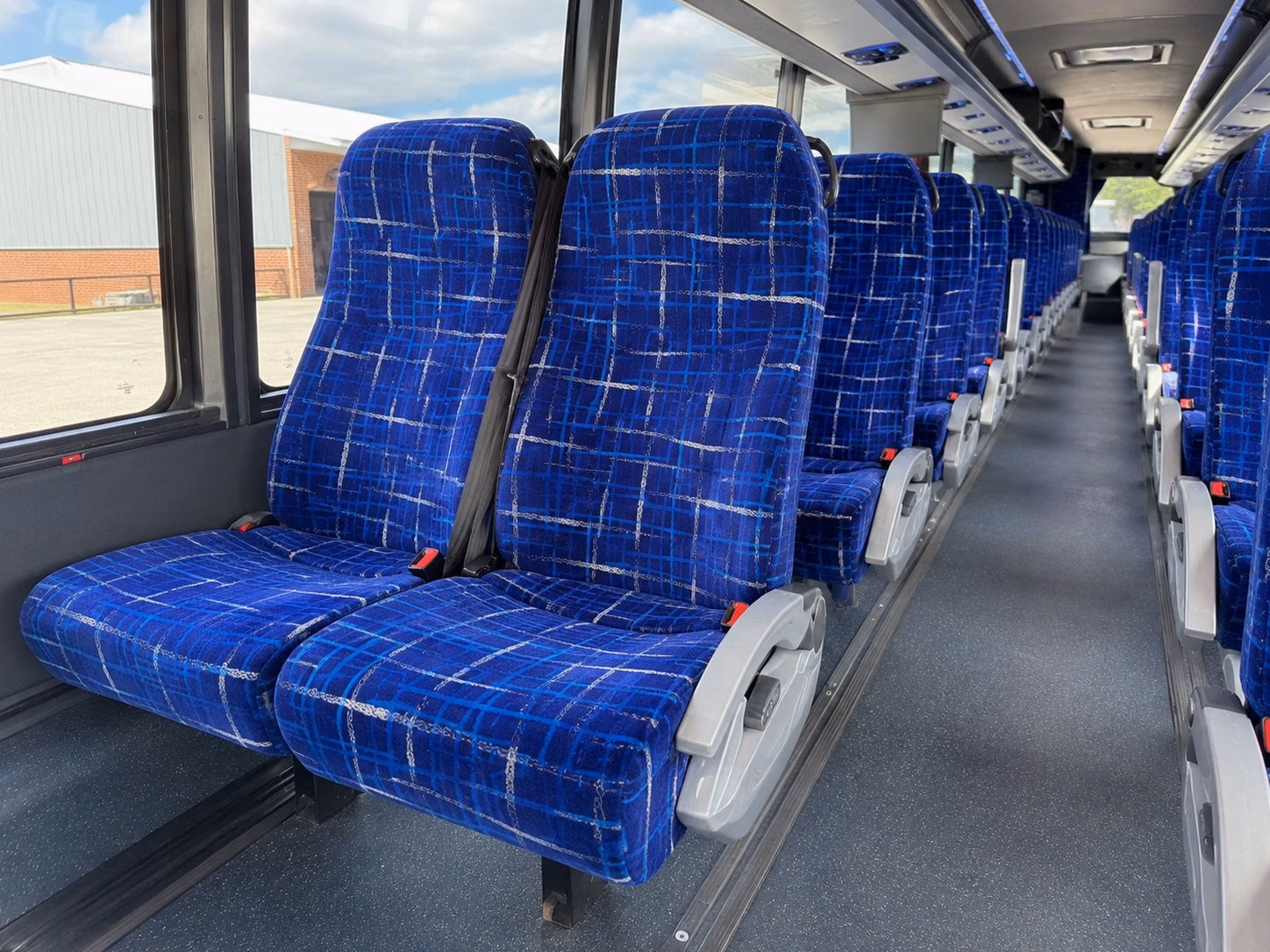 airport shuttle transportation for wedding guests flying into orange county